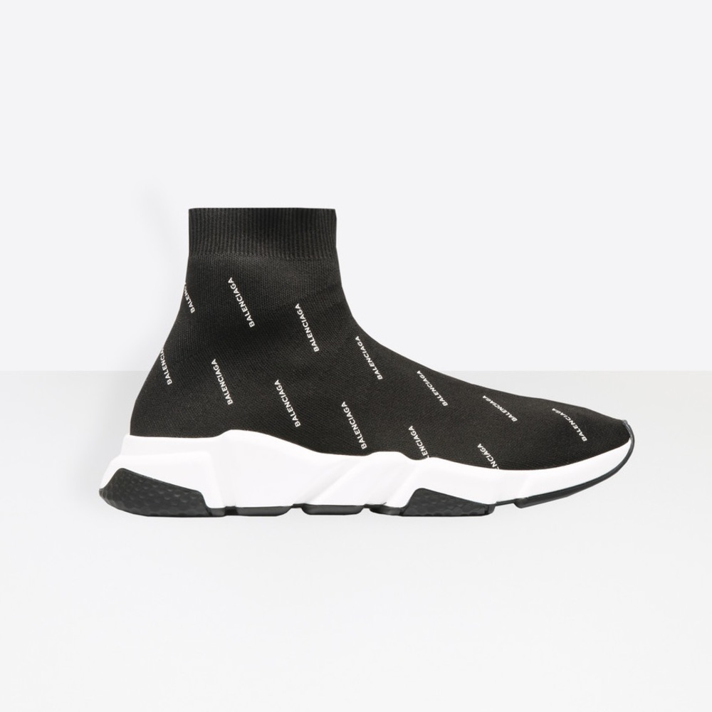 UNISEX!! LIKE NEW Balenciaga Speed Trainers